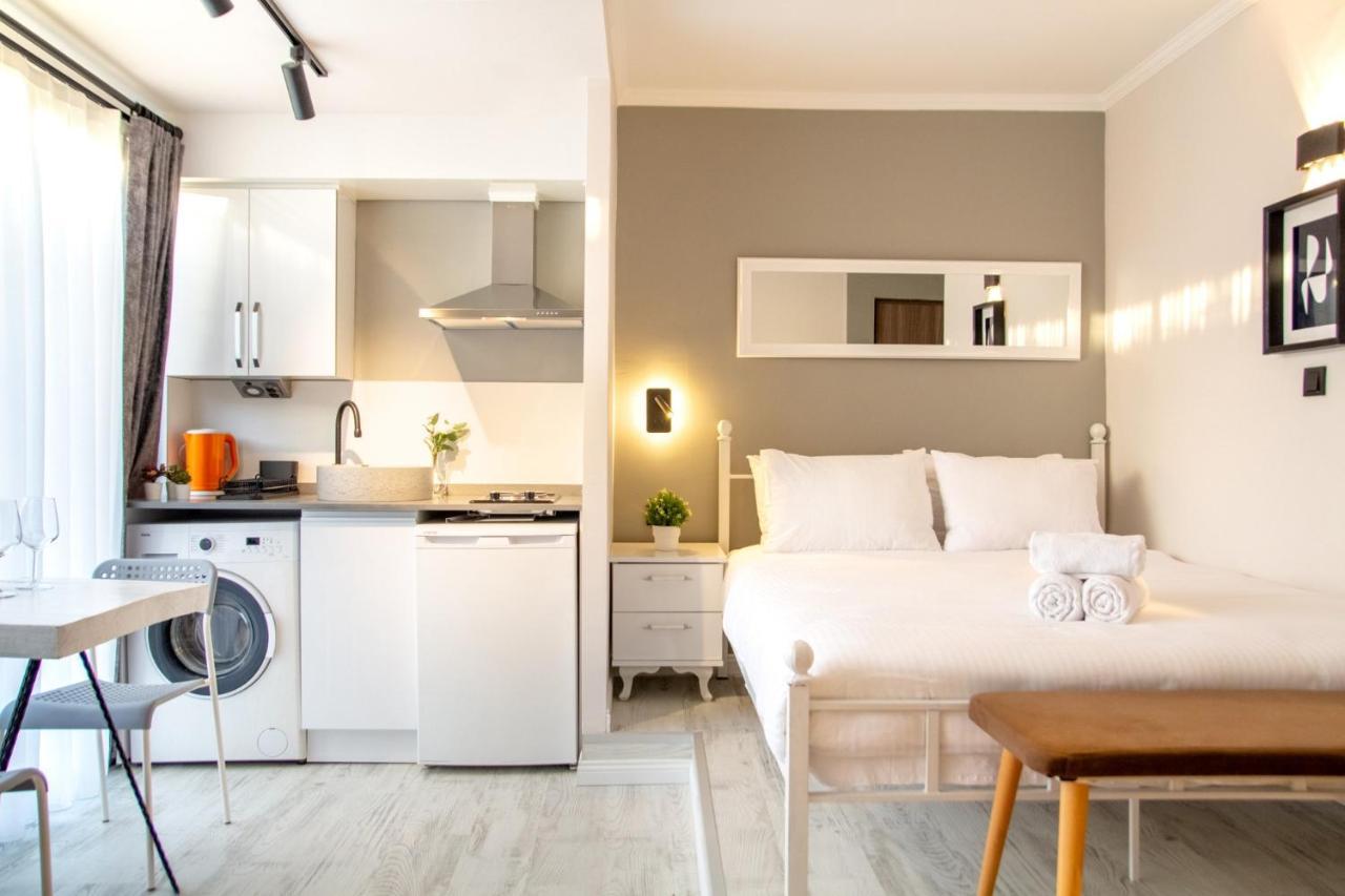 Invigorating Studio Flat Near Kordon In Alsancak Apartment İzmir Luaran gambar